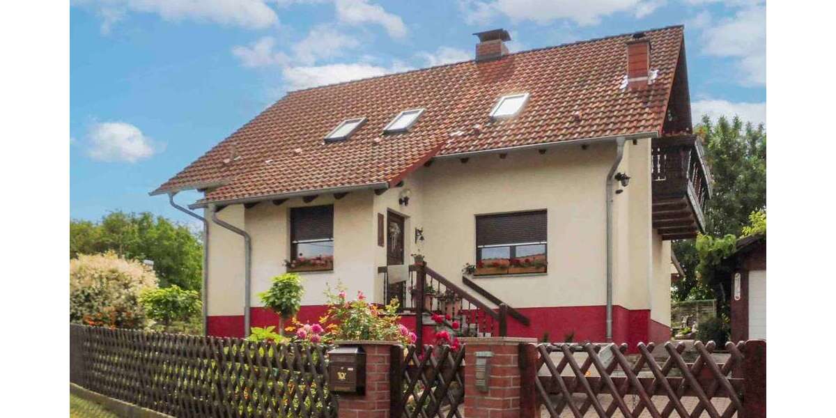 Einfamilienhaus Zeitz - 5 Zimmer, 143 m&sup2;, 299.000&euro; | Angebot:26800232
