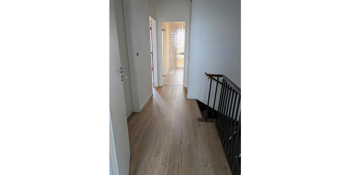 Reihenhaus Mainz Finthen - 4 Zimmer, 153 m&sup2;, 2.000&euro; | Angebot:26093136