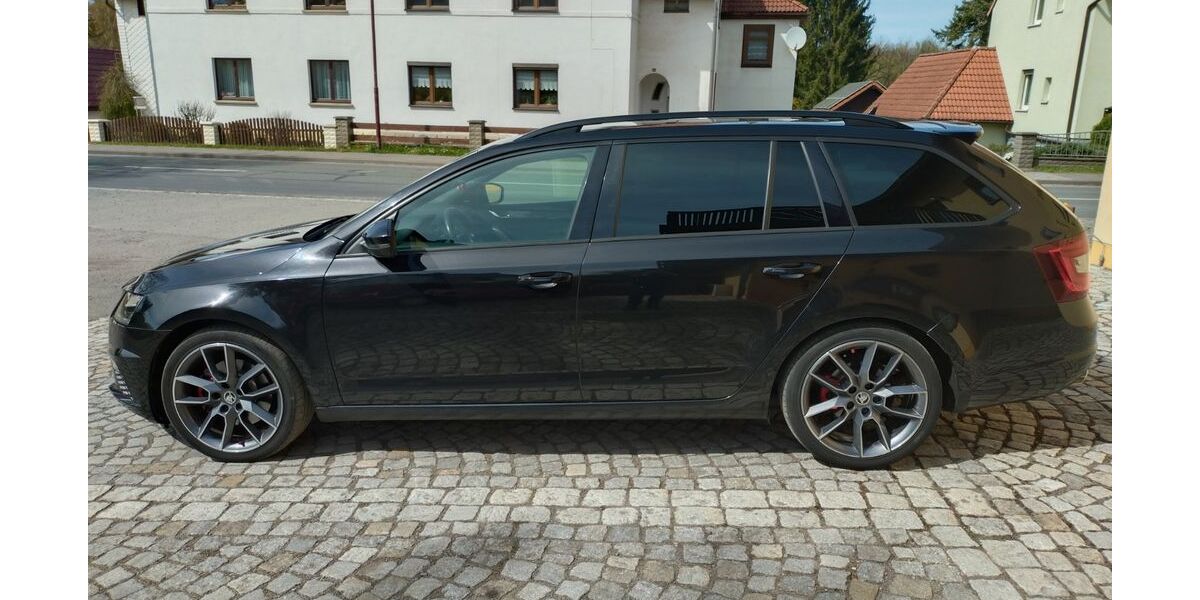 Skoda Octavia 119.300 km 19.200 &euro; Herschdorf 98701