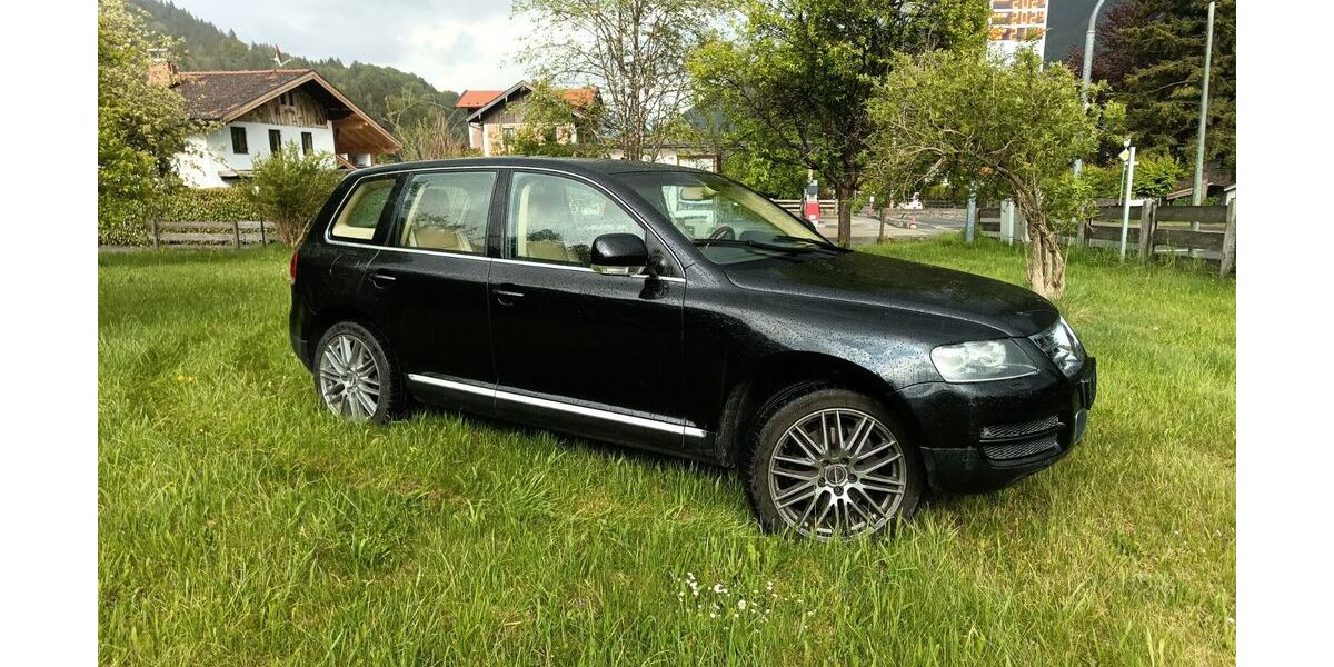 VW Touareg 171.000 km 9.990 &euro; Hausham 83734