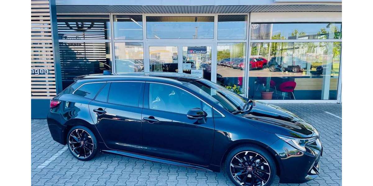 Toyota Corolla 42.500 km 26.930 &euro; Zeithain 01619