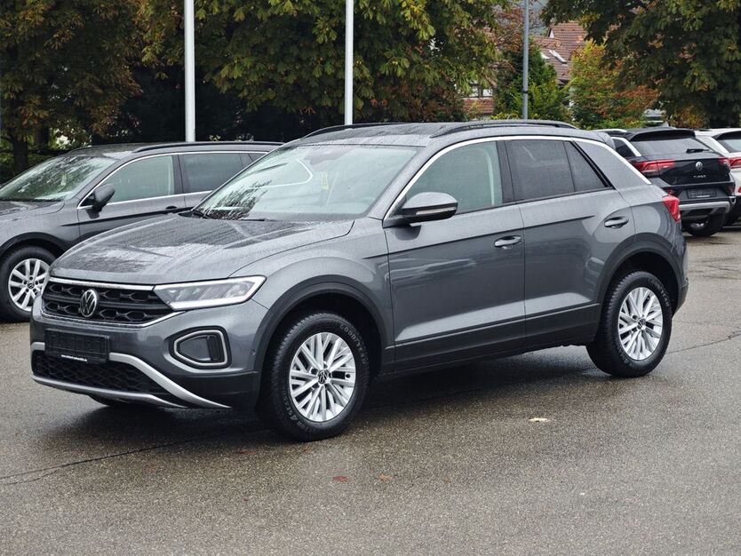 VW T-Roc 22.700 km 23.800 € Dettingen/Erms 72581