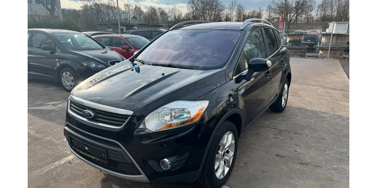 Ford Kuga 216.000 km 4.400 &euro; Detmold 32758