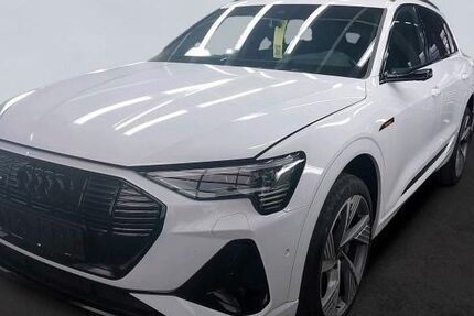 Audi e-tron 43.893 km 40.900 &euro; Ettlingen 76275