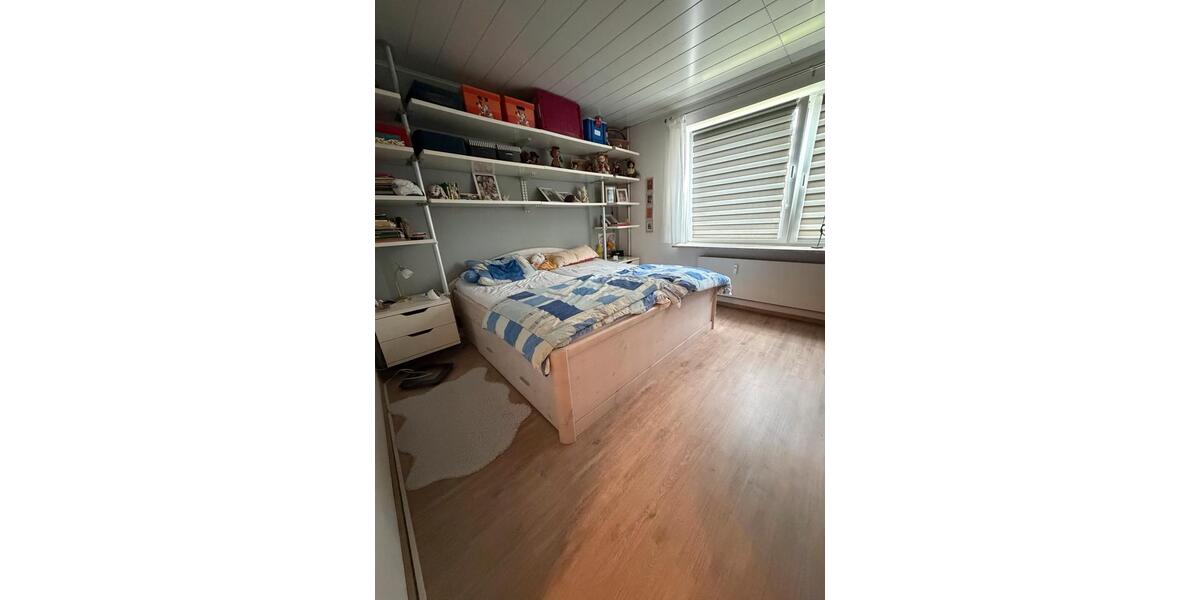 Etagenwohnung Kronshagen - 3 Zimmer, 92 m&sup2;, 320.000&euro; | Angebot:26882659