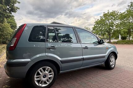 Ford Fusion 181.085 km 1.700 &euro; Nürnberg 90349