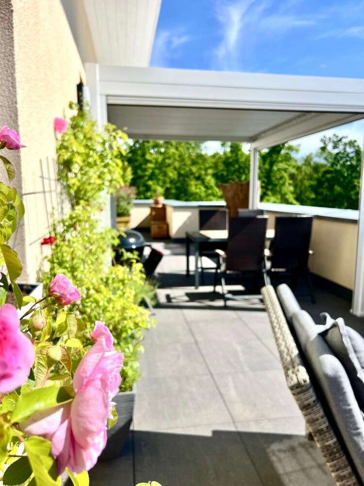 Wohnung zum Mieten in Oranienburg OT Lehnitz 2.200 € 170.45 m²