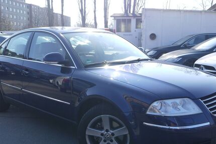 VW Passat 181.789 km 3.999 € Berlin 12439