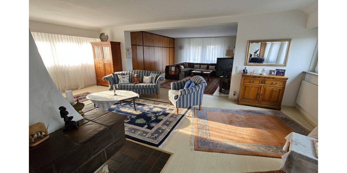 Hünfeld, Wohnhaus mit ELW - Einfamilienhaus Hünfeld | Angebot:26589383