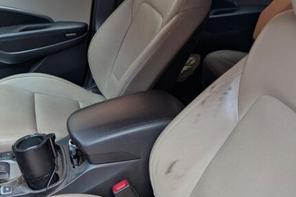 Hyundai Grand Santa Fe