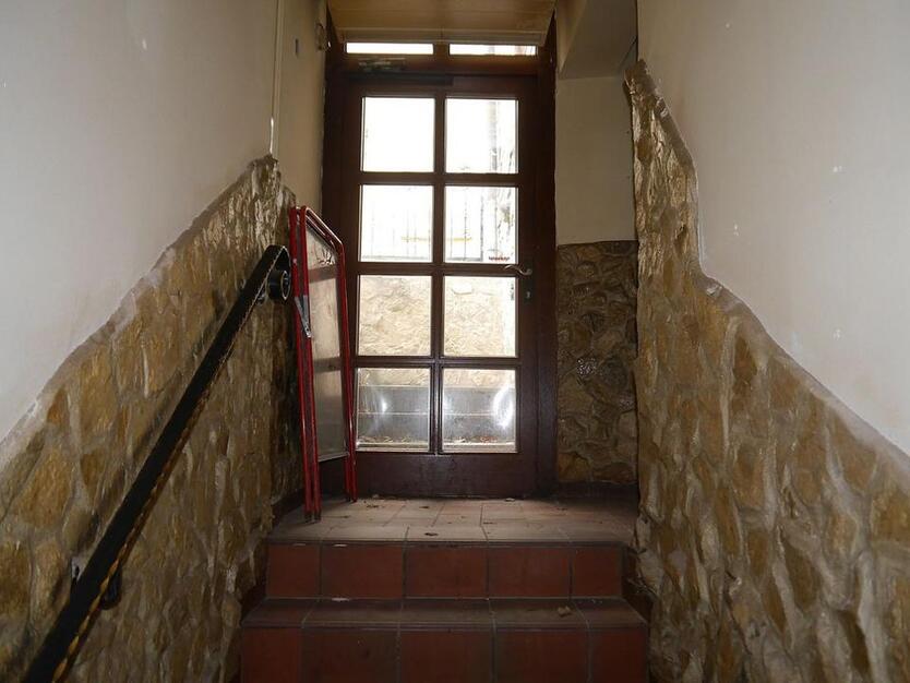 IDEAL FÜR IMBISS ODER LIEFERDIENST! Gewerbeeinheit in etablierter Altstadtlage zimmer