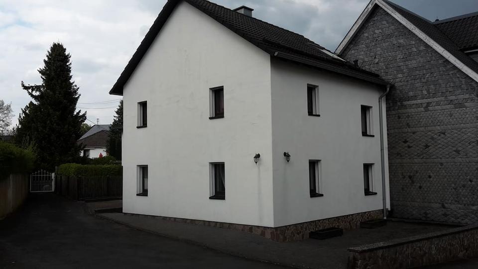 Einfamilienhaus Windeck - 8 Zimmer, 158 m&sup2;, 245.000&euro; | Angebot:26521103