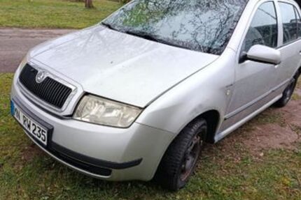 Skoda Fabia 247.000 km 1.111 &euro; Legau 87764