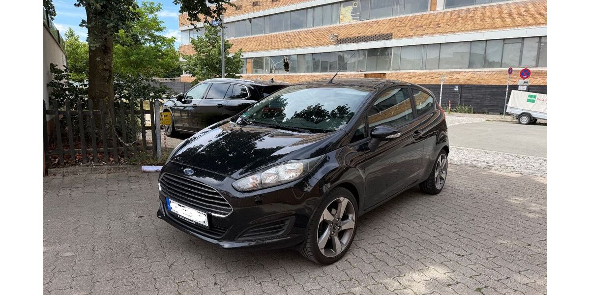 Ford Fiesta 199.000 km 2.700 &euro; Nürnberg 90431