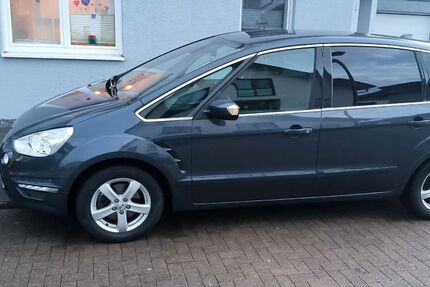 Ford S-Max 287.000 km 4.200 &euro; Niederzier 52382