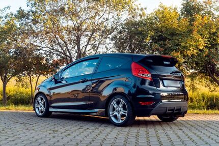 Ford Fiesta 178.000 km 4.699 &euro; Langenzenn 90579
