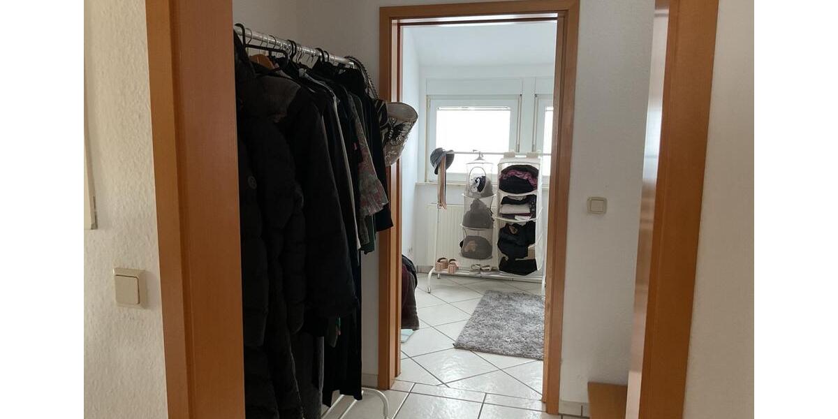 Dachgeschoßwohnung Arnsberg Obereimer - 3 Zimmer, 62 m&sup2;, 129.000&euro; | Angebot:25942177