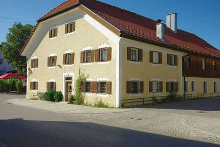 Haus zum Kaufen in Teisendorf 730.000 € 500 m² 13 zimmer