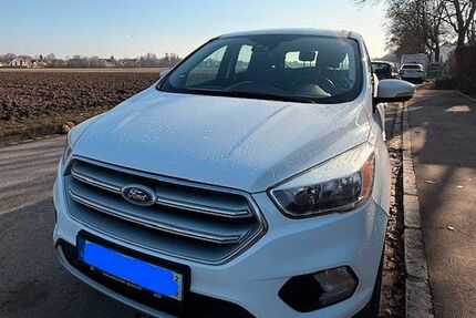 Ford Kuga 119.000 km 8.900 &euro; Augsburg 86169