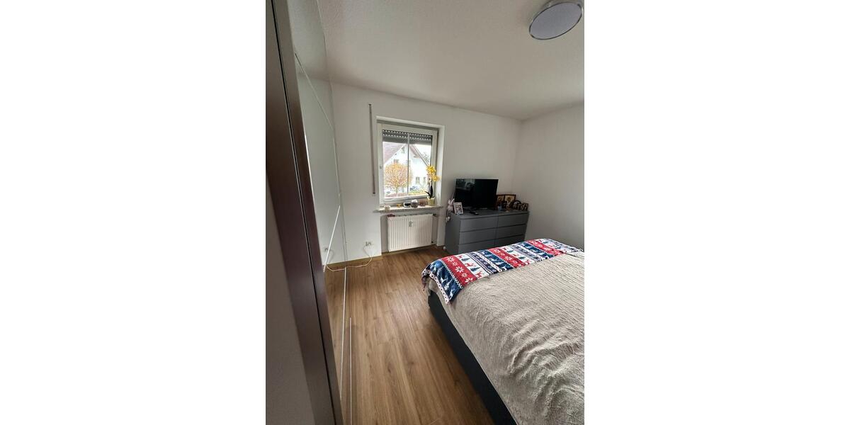 Etagenwohnung Roding - 3 Zimmer, 74 m&sup2;, 910&euro; | Angebot:26300689