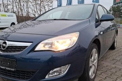 Opel Astra 136.400 km 5.390 &euro; Rüsselsheim 65428