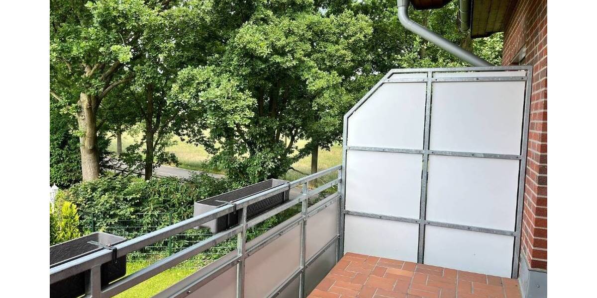 Etagenwohnung Neukirchen-Vluyn Neukirchen - 3 Zimmer, 88 m&sup2;, 880&euro; | Angebot:26261336