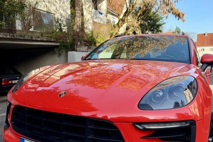 Porsche Macan 153.000 km 32.900 &euro; Stuttgart 70192