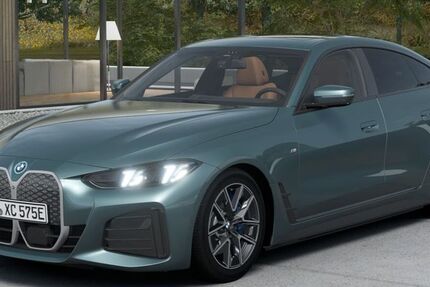 BMW i4 14.633 km 52.870 &euro; Mülheim 45472