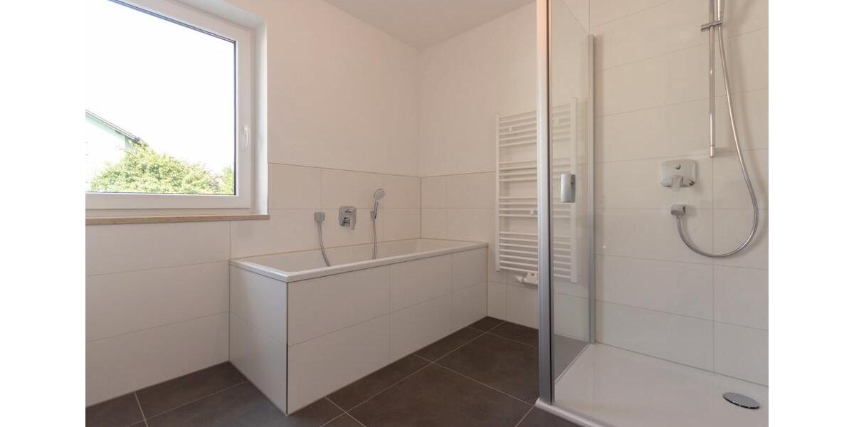 Erdgeschoßwohnung Landau an der Isar - 4 Zimmer, 113 m&sup2;, 469.000&euro; | Angebot:27002258