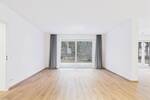Doppelhaushälfte Moosinning Eichenried - 8 Zimmer, 315 m&sup2;, 3.900&euro; | Angebot:26455180