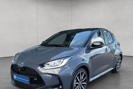 Toyota Yaris 3.090 km 32.380 € Freiburg 79108