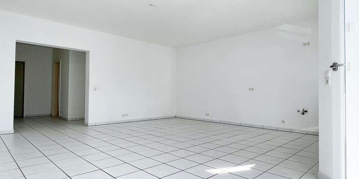 Etagenwohnung Wächtersbach - 2 Zimmer, 75 m&sup2;, 775&euro; | Angebot:26422964