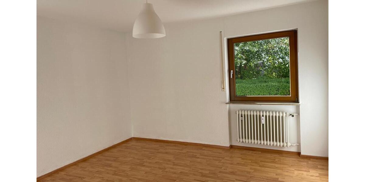 Erdgeschoßwohnung Überlingen - 3.5 Zimmer, 92 m&sup2;, 1.490&euro; | Angebot:26516820