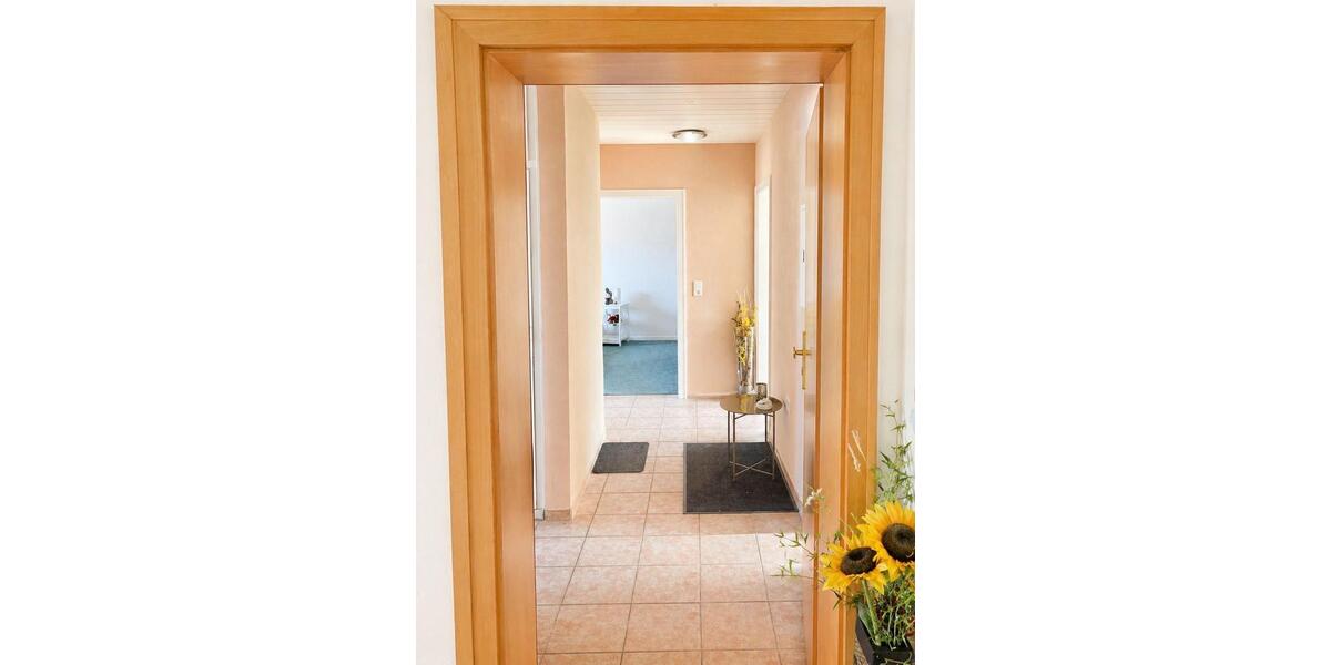 Etagenwohnung Varel - 3 Zimmer, 64 m&sup2;, 130.000&euro; | Angebot:27168813