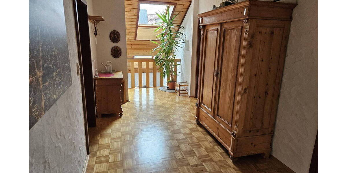 Einfamilienhaus Frielendorf-Großropperhausen Großropperhausen - 6 Zimmer, 190 m&sup2;, 350.000&euro; | Angebot:26795335