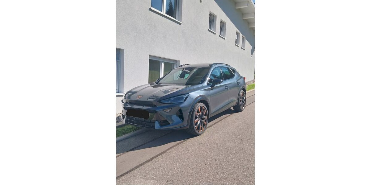 Cupra Formentor 1.950 km 39.200 € Serres 75446