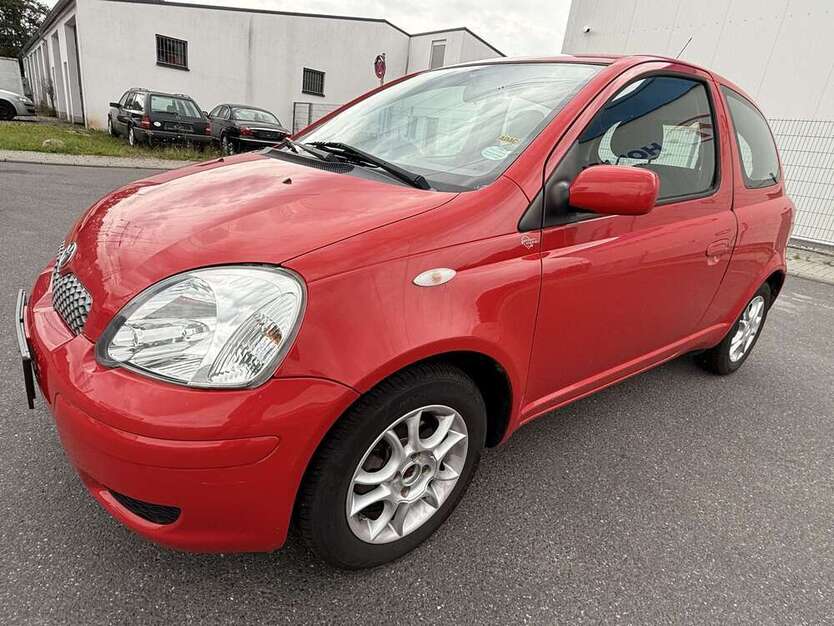 Yaris