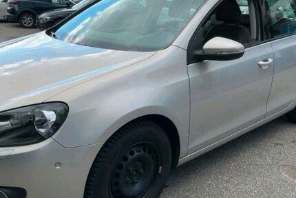 VW Golf 194.000 km 6.990 &euro; Bad Tölz 83646