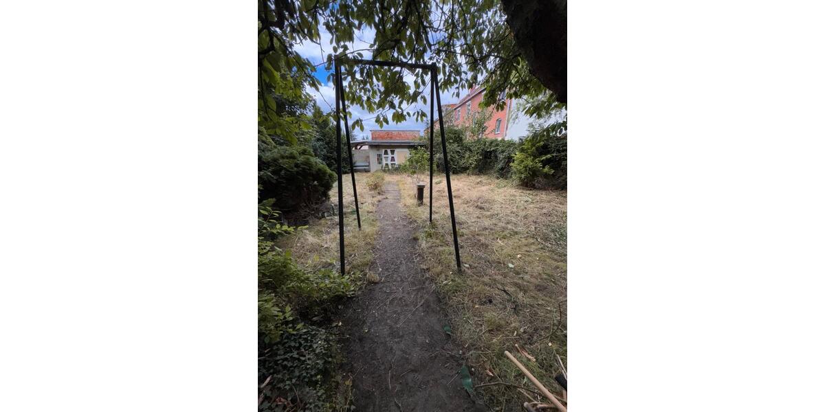 Mehrfamilienhaus, Wohnhaus Tangerhütte - 8 Zimmer, 220 m&sup2;, 151.000&euro; | Angebot:26974208