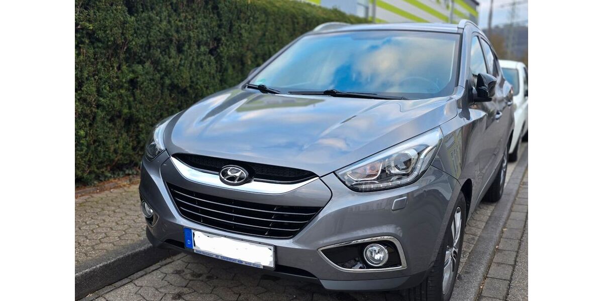 Hyundai ix35 149.000 km 9.999 &euro; Bendorf 56170