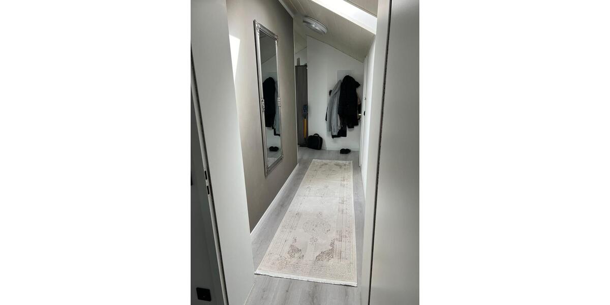 Dachgeschoßwohnung Rosenheim Aising - 3 Zimmer, 65 m&sup2;, 310.000&euro; | Angebot:26261855
