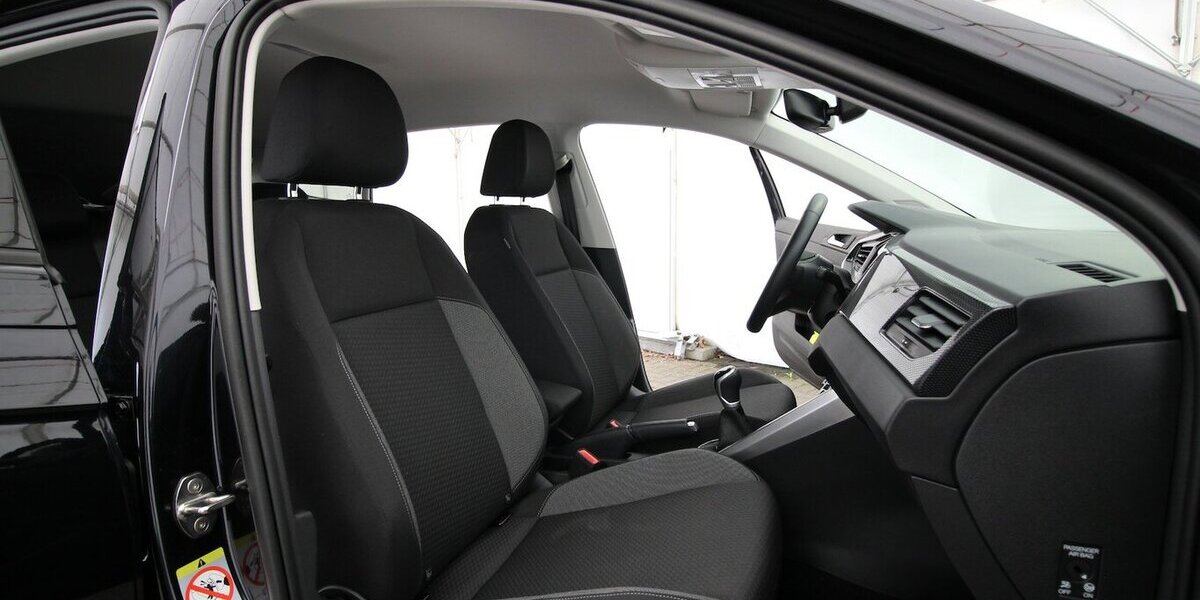 VW Taigo TSI Life LED+SITZHEIZUNG+KLIMA+ALU 37.204 km 16.990 &euro; Hagenow 19230