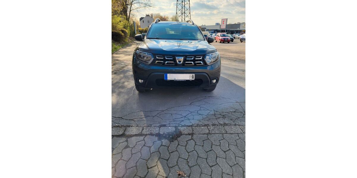 Dacia Duster 25.000 km 14.800 &euro; Hagen 58119