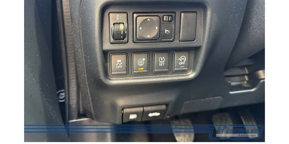 Nissan Juke Acenta*Pano*Navi*Tempo*R-cam+360*AHK 90.071 km 10.980 &euro; Berlin 13187