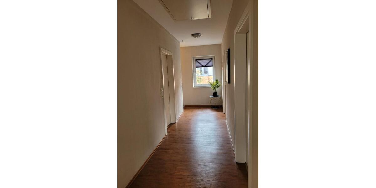 Einfamilienhaus Schneverdingen - 6 Zimmer, 161 m&sup2;, 1.800&euro; | Angebot:25167741