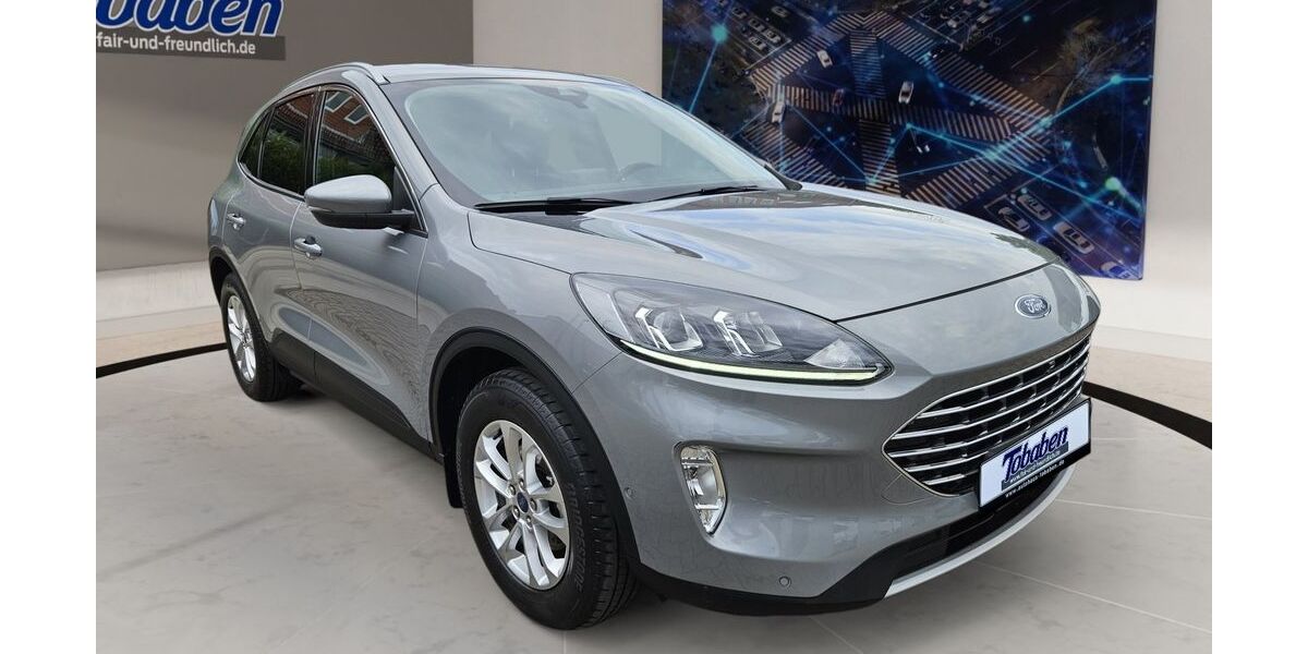 Ford Kuga 45.295 km 22.980 &euro; Stade 21680