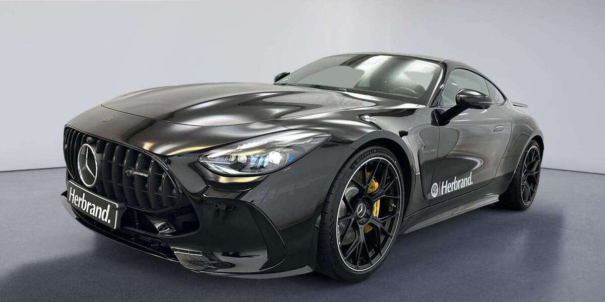 Mercedes-Benz AMG GT 3.818 km 185.342 &euro; Rhede 46414