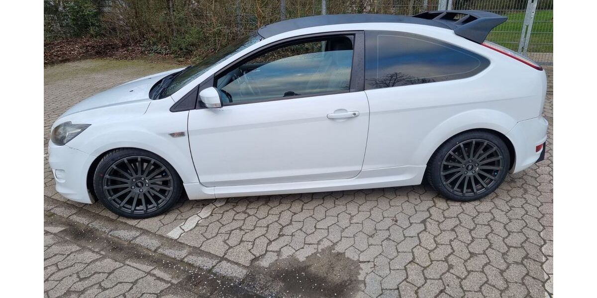 Ford Focus 267.000 km 5.000 &euro; Schafflund 24980