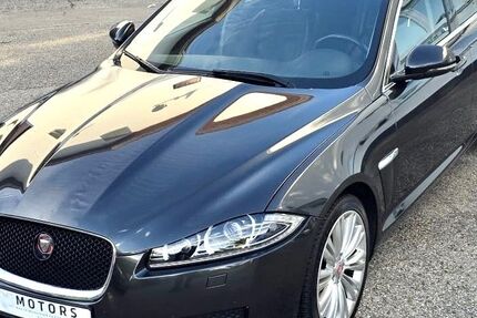 Jaguar XF 208.600 km 9.990 € Maisach 82216