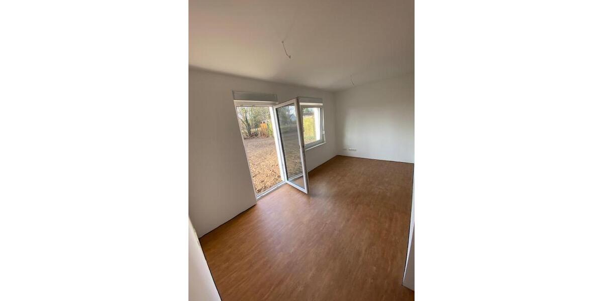 Erdgeschoßwohnung Fredersdorf-Vogelsdorf Vogelsdorf - 4.5 Zimmer, 133 m&sup2;, 1.900&euro; | Angebot:26090768